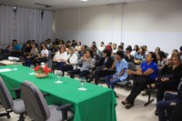 Adolescentes recebem certificação pelo Campus Zona Oeste de curso de inglês