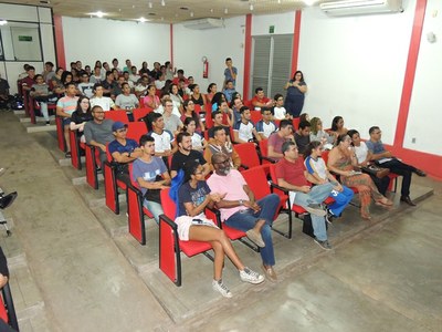 Evento lota auditório do CBV